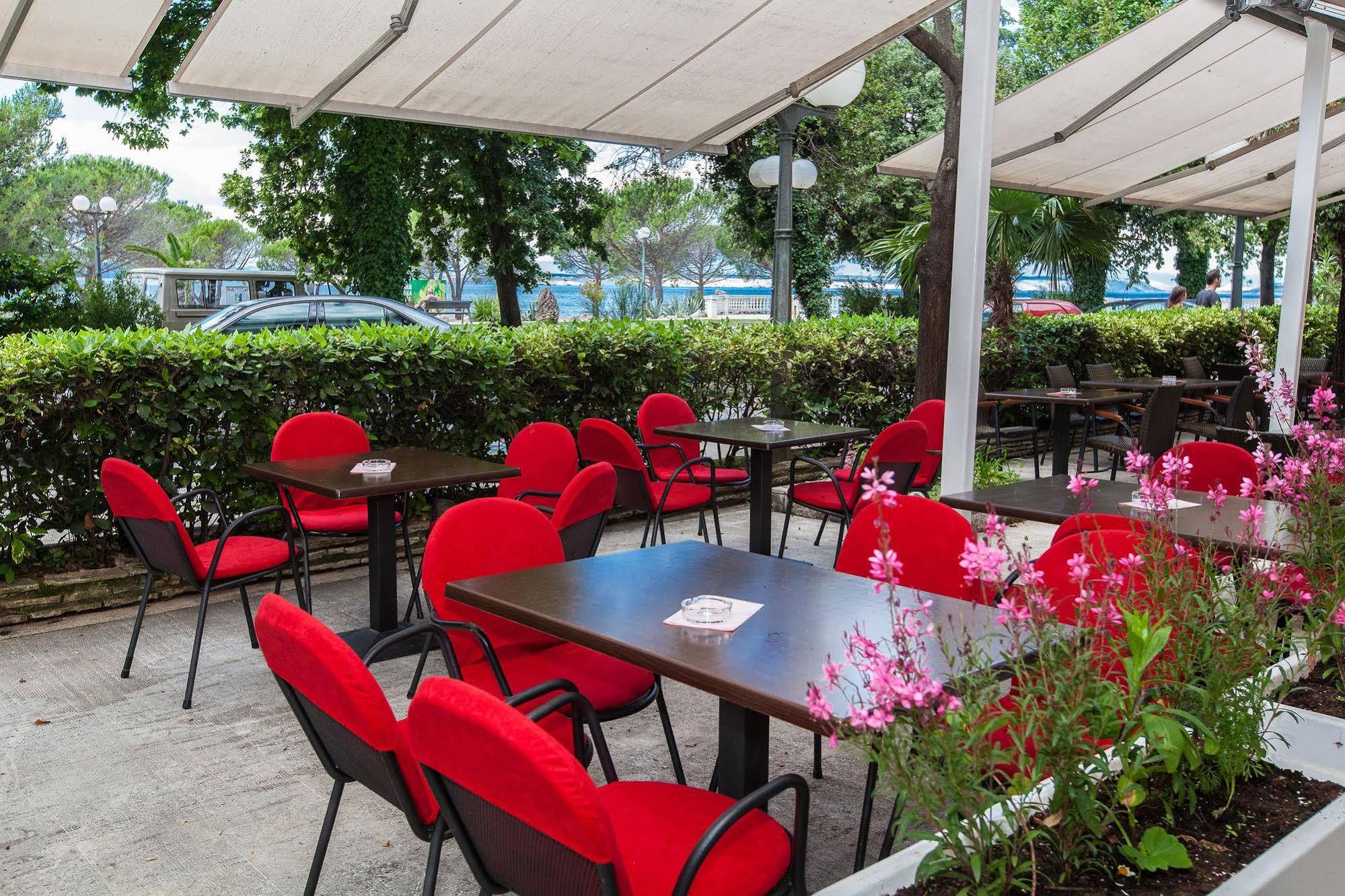 Hotel Zagreb Crikvenica Dış mekan fotoğraf
